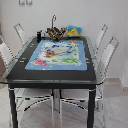 Irenes בית נופש