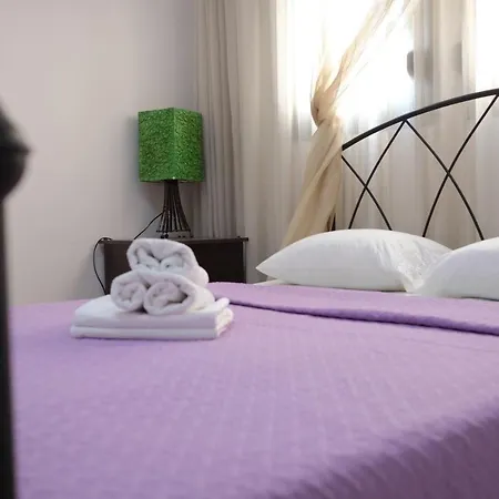 Holiday home Irenes